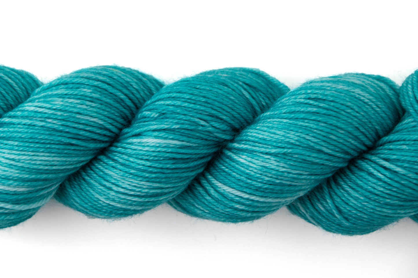 Close view of tonal texture of yarn.