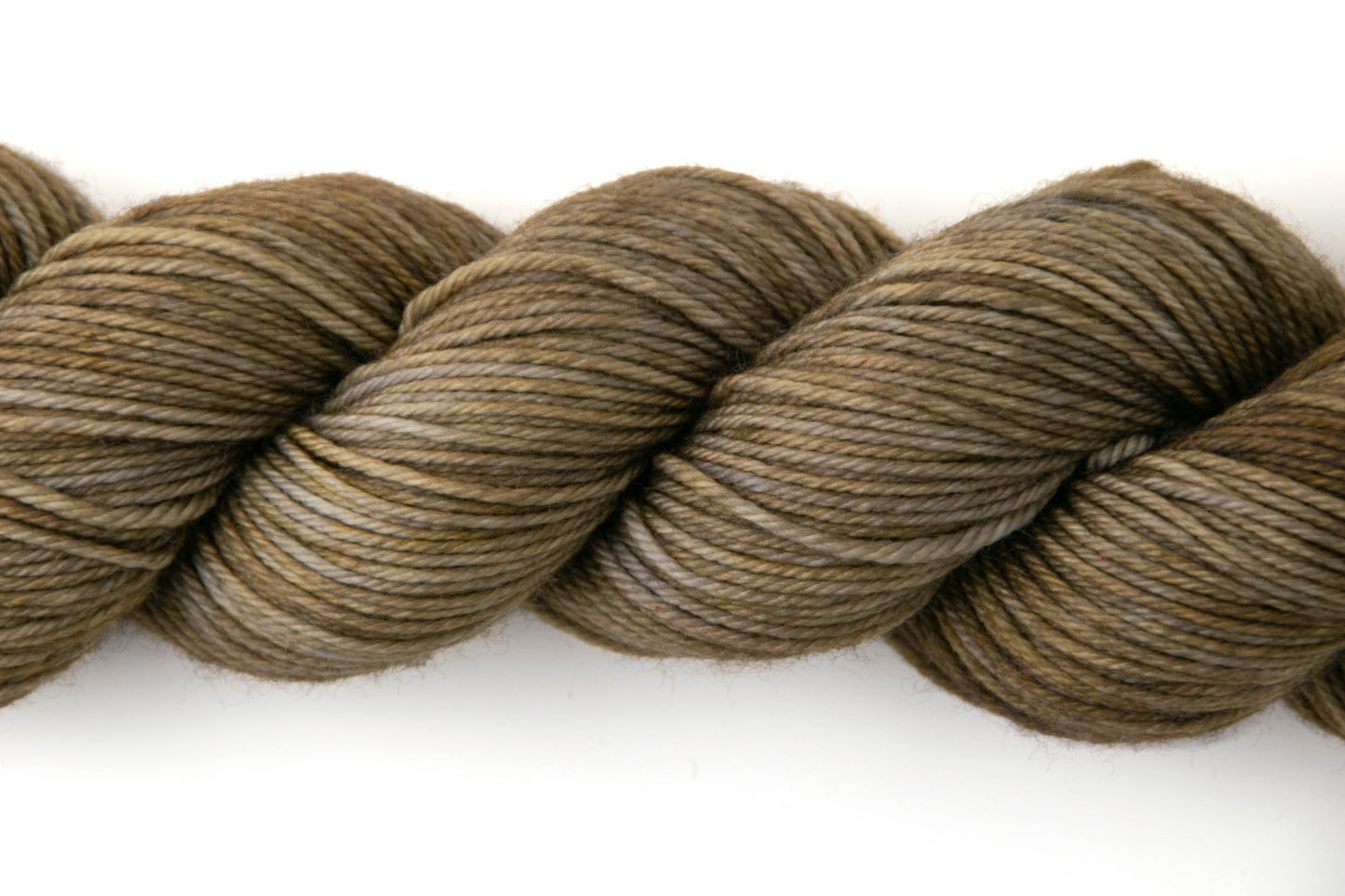 Close view of tonal texture of yarn.