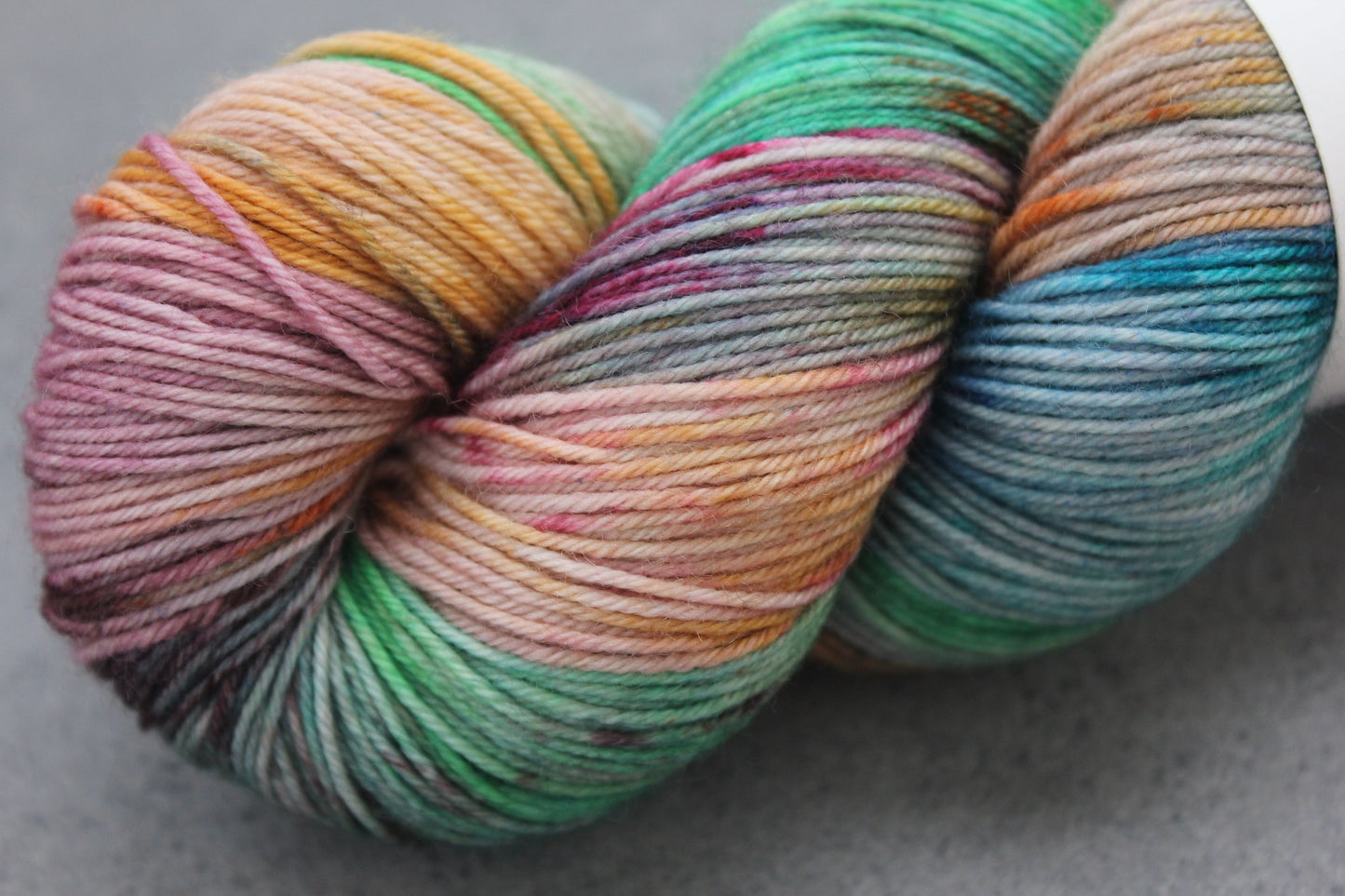 Closeup of Scheherazade yarn.