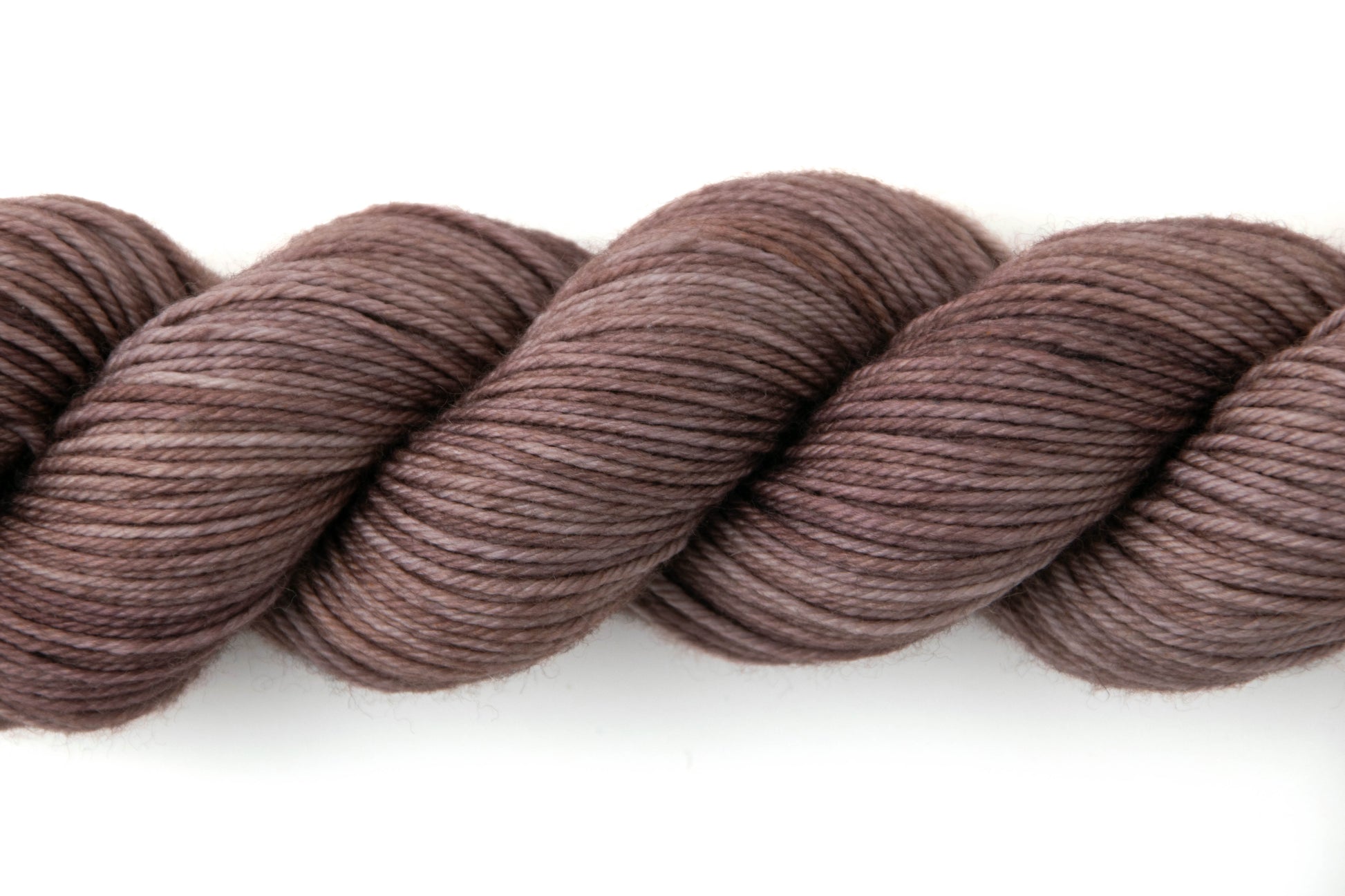 Close view of tonal texture of yarn.